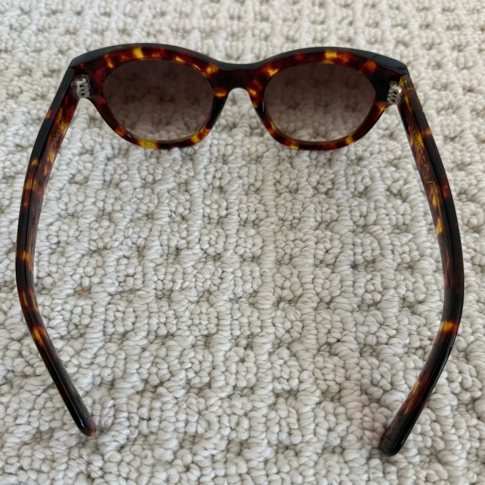 Wildfox Monroe Tortoise Shell Sunglasses - Picture 2 of 7